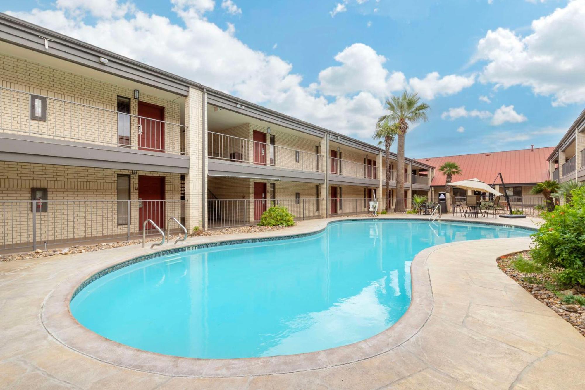 Best Western Near Lackland Afb Seaworld San Antonio Ngoại thất bức ảnh